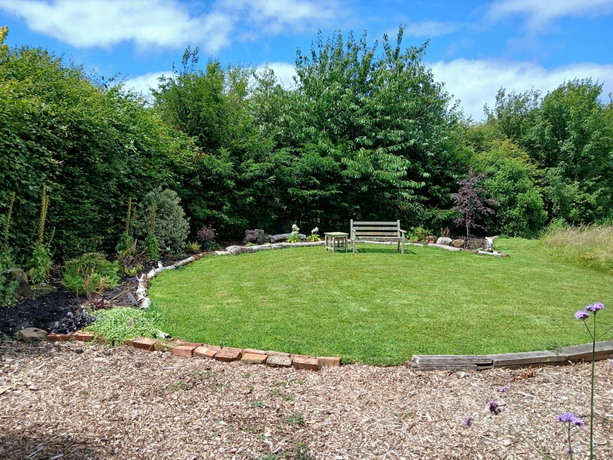 Three Oaks Nursery Chichester Dış mekan fotoğraf